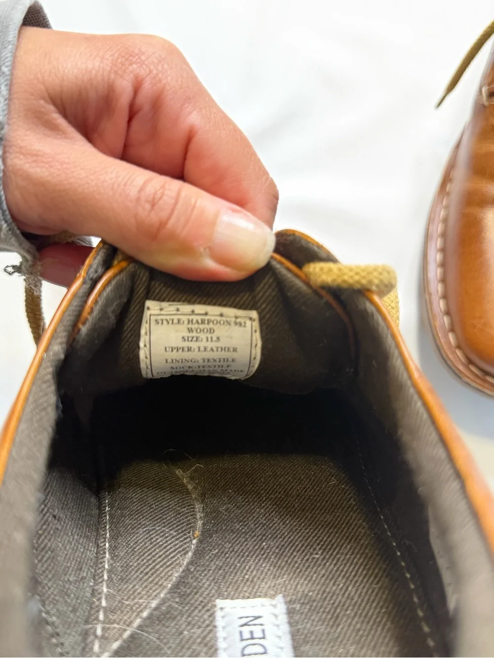 Steve Madden Tan Brown Leather Derby Shoes